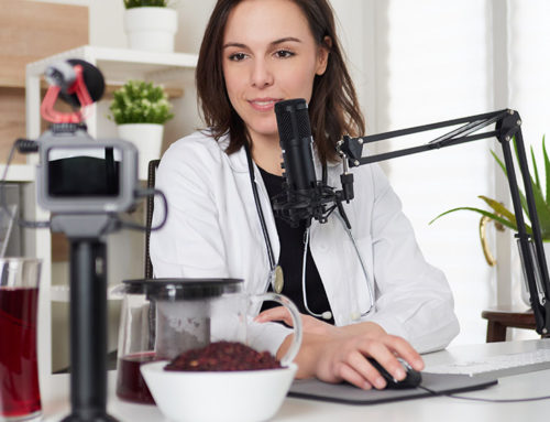 Podcasting Pros and Cons for Therapists